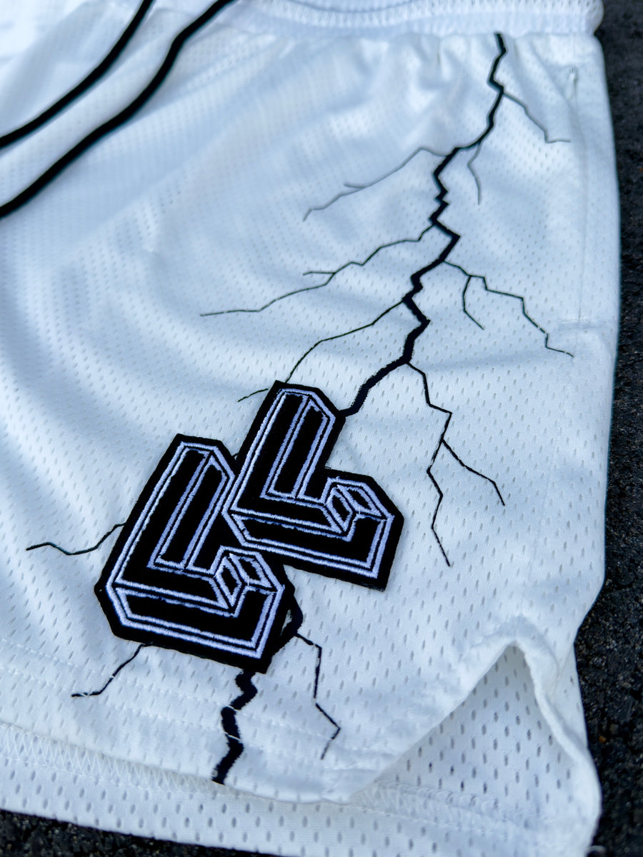 Breathable mesh build