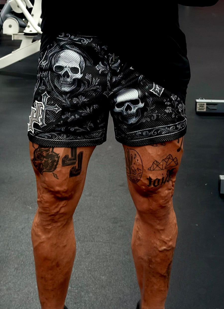 BUILT FOR LEG DAYS.